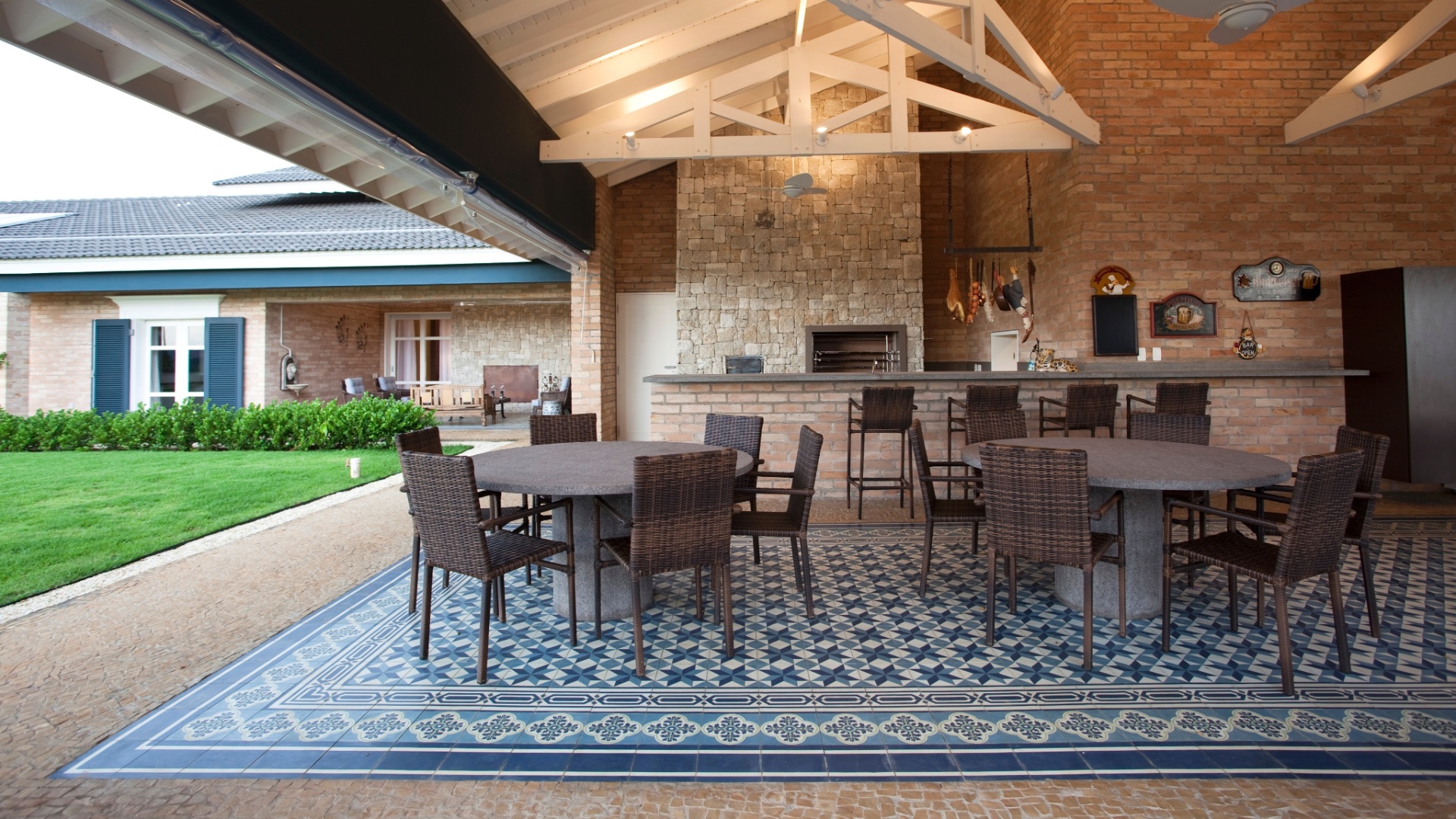 "residencial-baronesa-braganca-paulista-projeto-do-arquiteto-mauricio-karam-1334979746725_1920x1080"